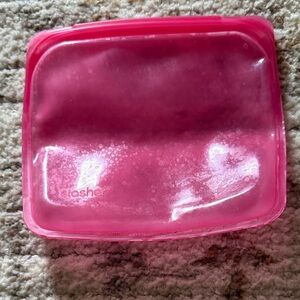 Stasher Pink Reusable Silicone Storage Bag